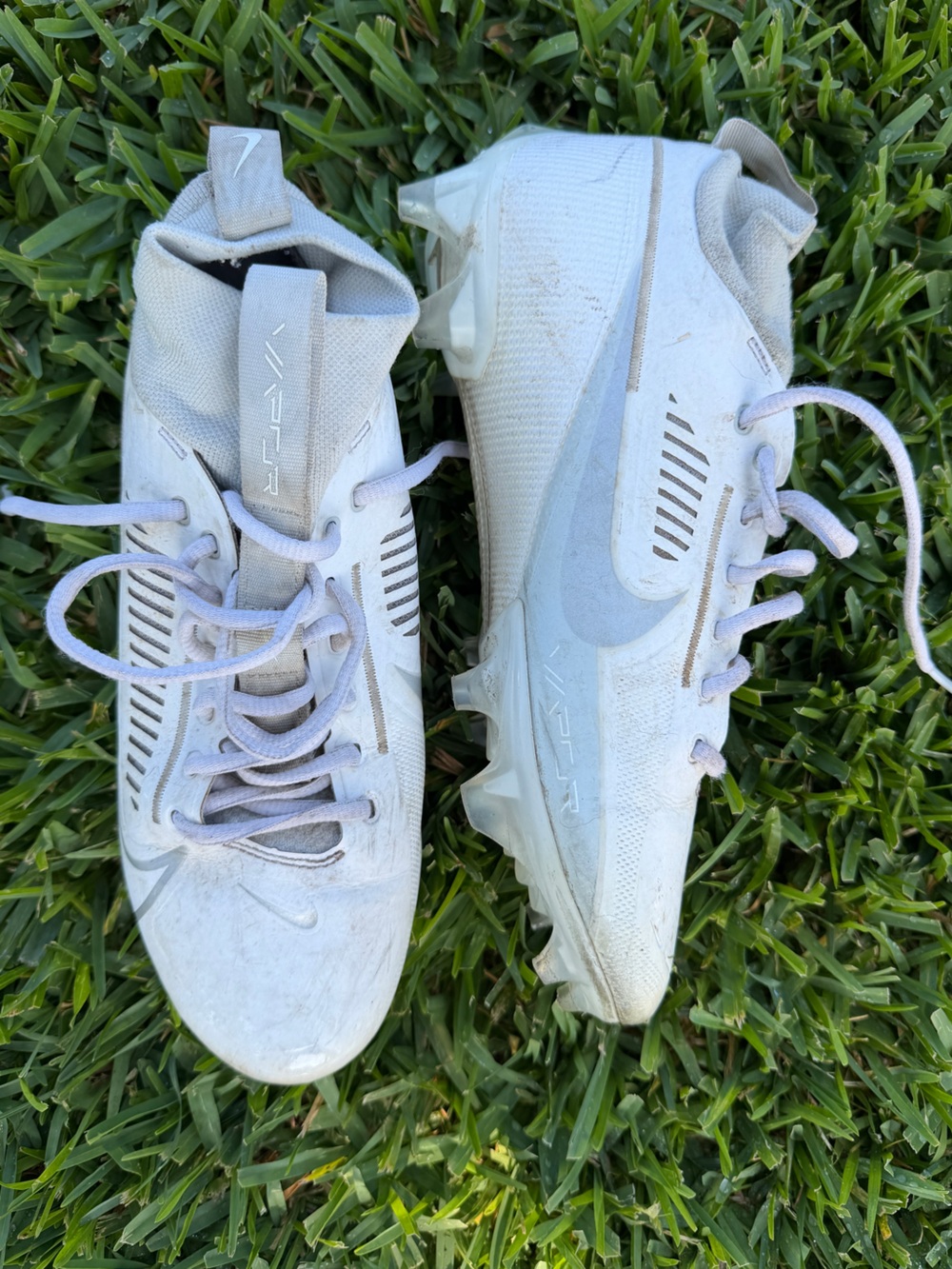 Nike Vapor Edge Pro 360 White and Metallic Silver Football Cleats